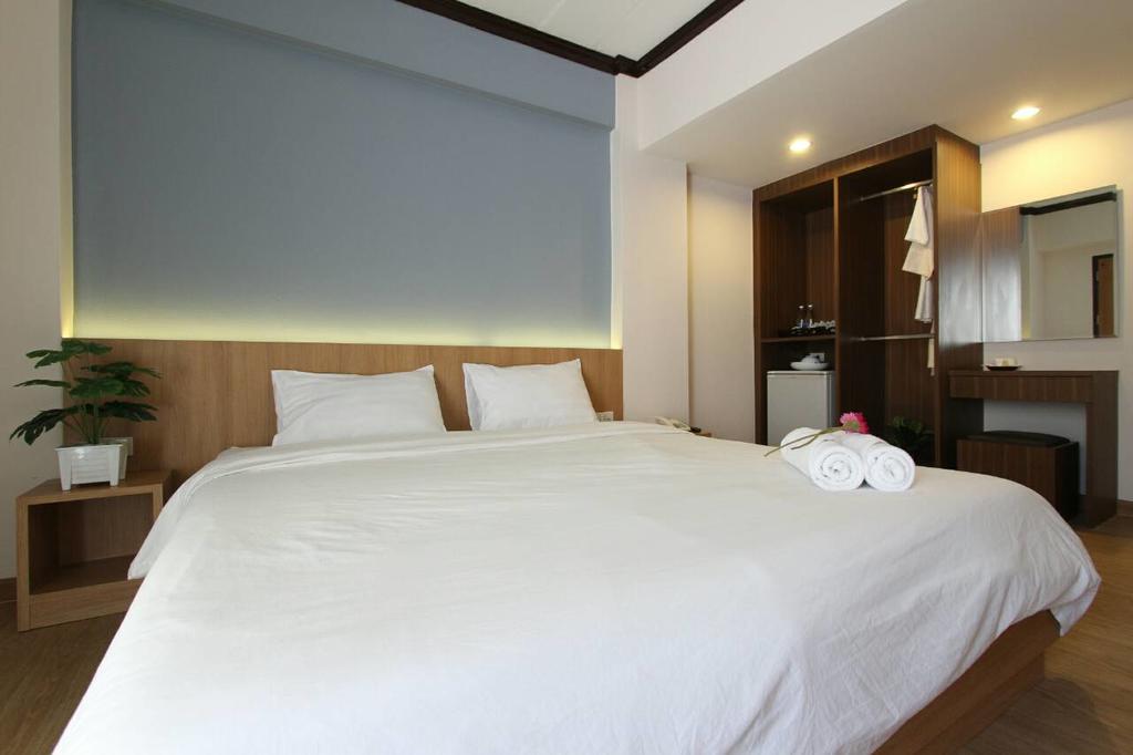 Beerapan Hotel Bangkok Room photo